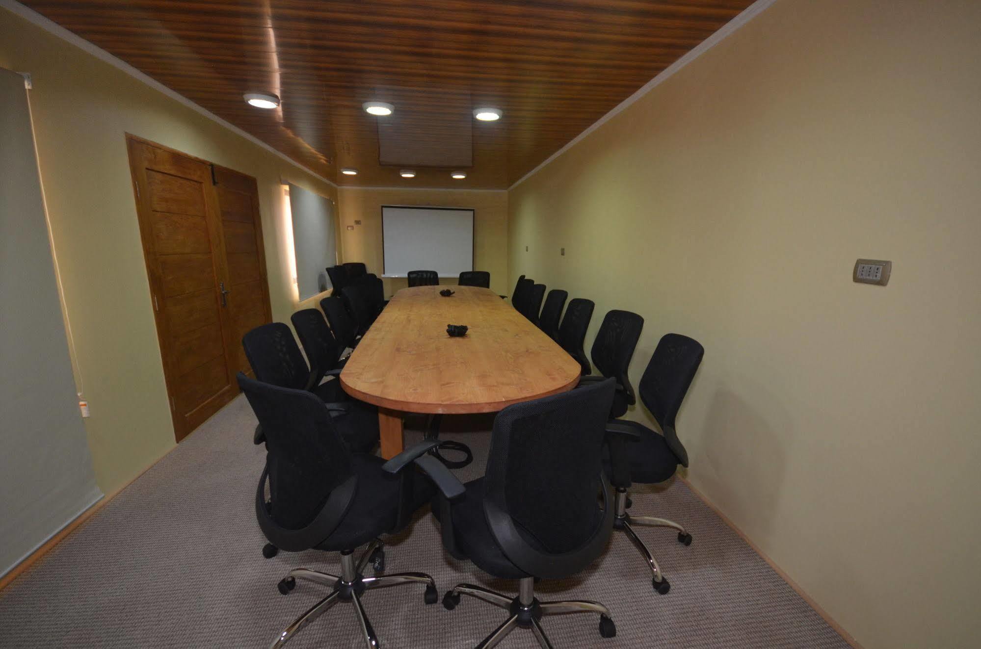 Hotel Rustico Calama Ngoại thất bức ảnh
